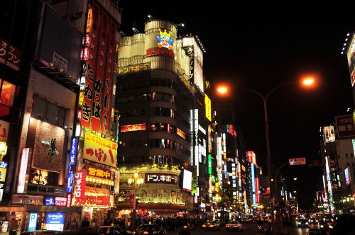 歌舞伎町の夜